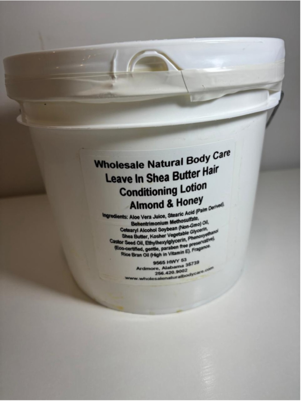 Wholesale Leave In Shea Butter Hair Conditioning Lotion Almond Honey 1 Gal #V79